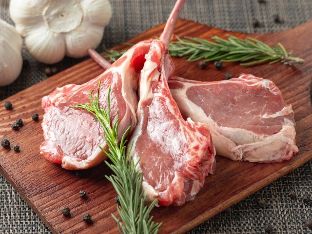 ラム肉とジュニパー